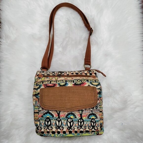 Sakroots City Swing Pack Front Flap Pocket Adjustable Strap Crossbody Bag - Picture 2 of 13